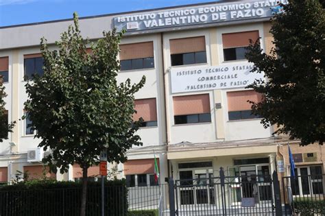 istituto tecnico economico valentino de fazio